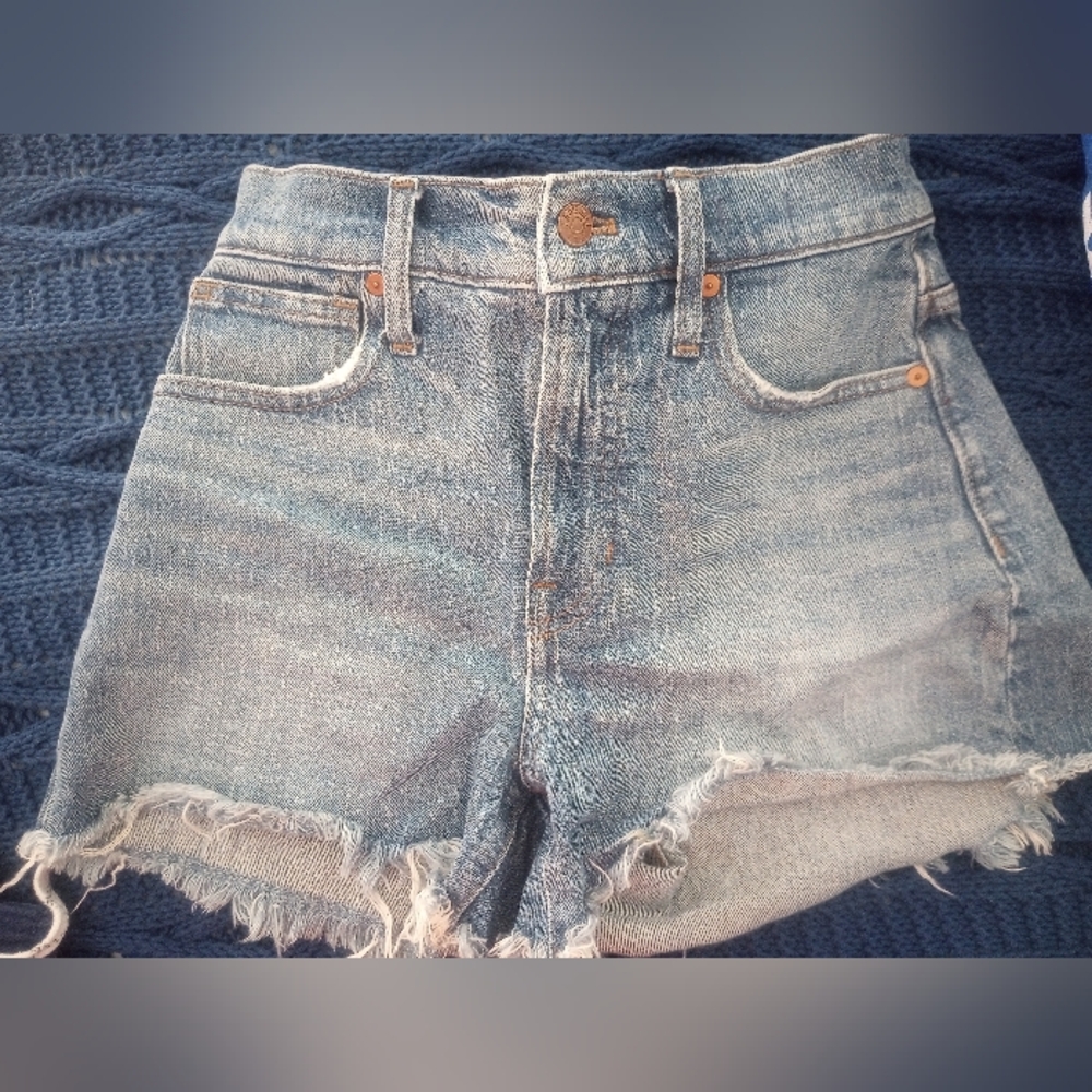 Madewell The Perfect Jean Short. EUC
